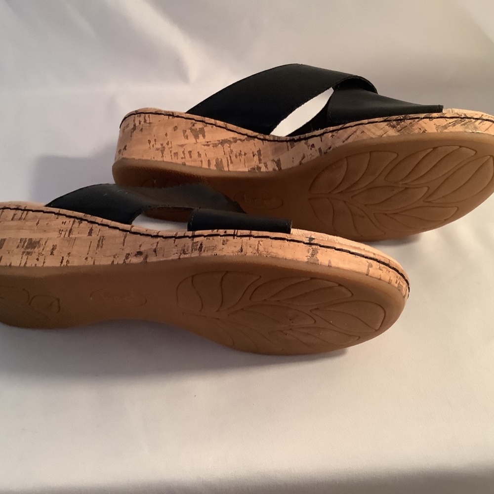 boc Black Leather Slide Sandals - Picture 3 of 3